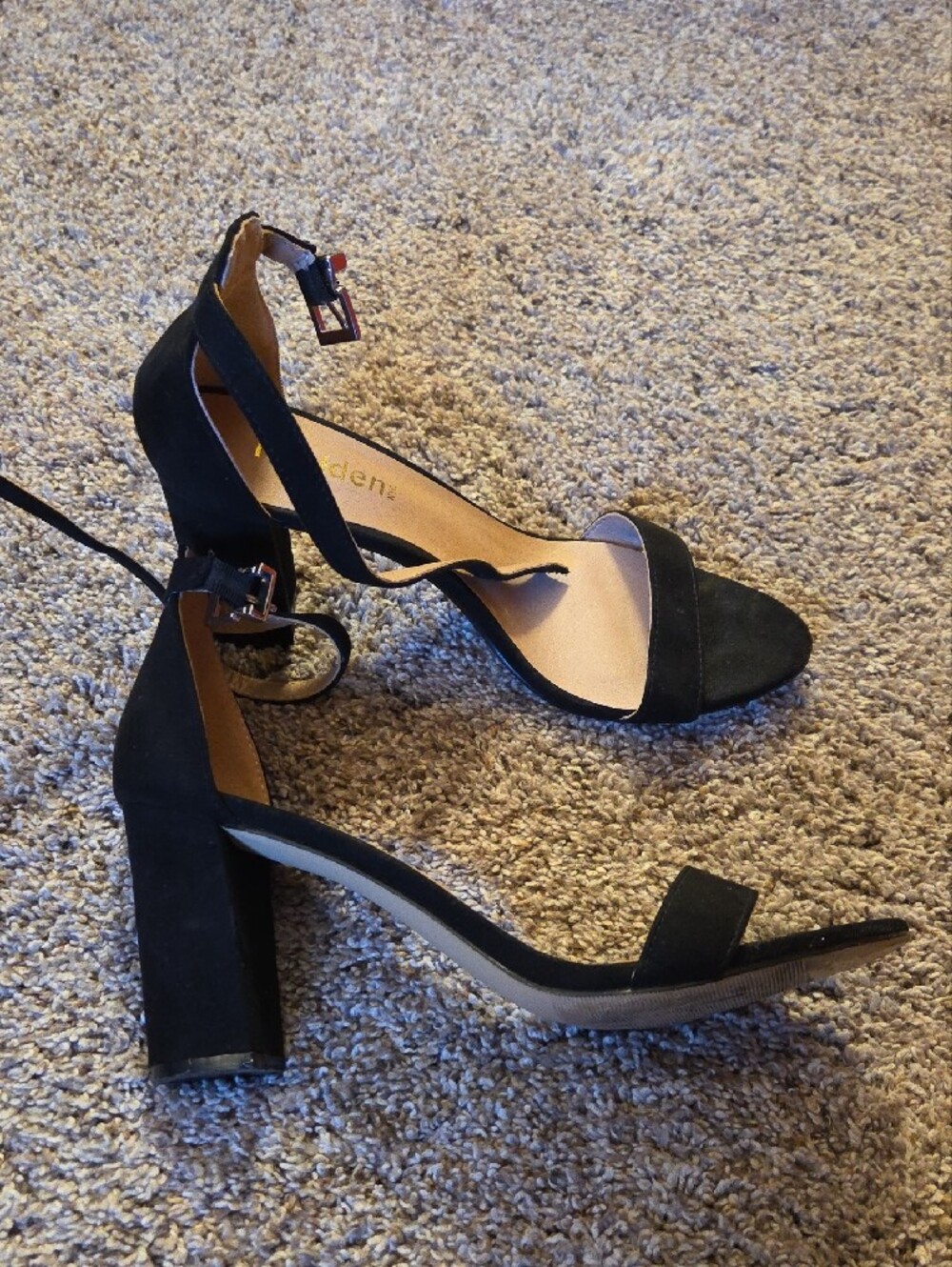 Steve Madden Black Suede Block Heel Sandals with Ankle Strap Size 9 - Picture 5 of 6